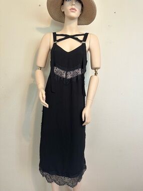Black Lace Trim Midi Dress Crisscross Straps O-Ring Deta
